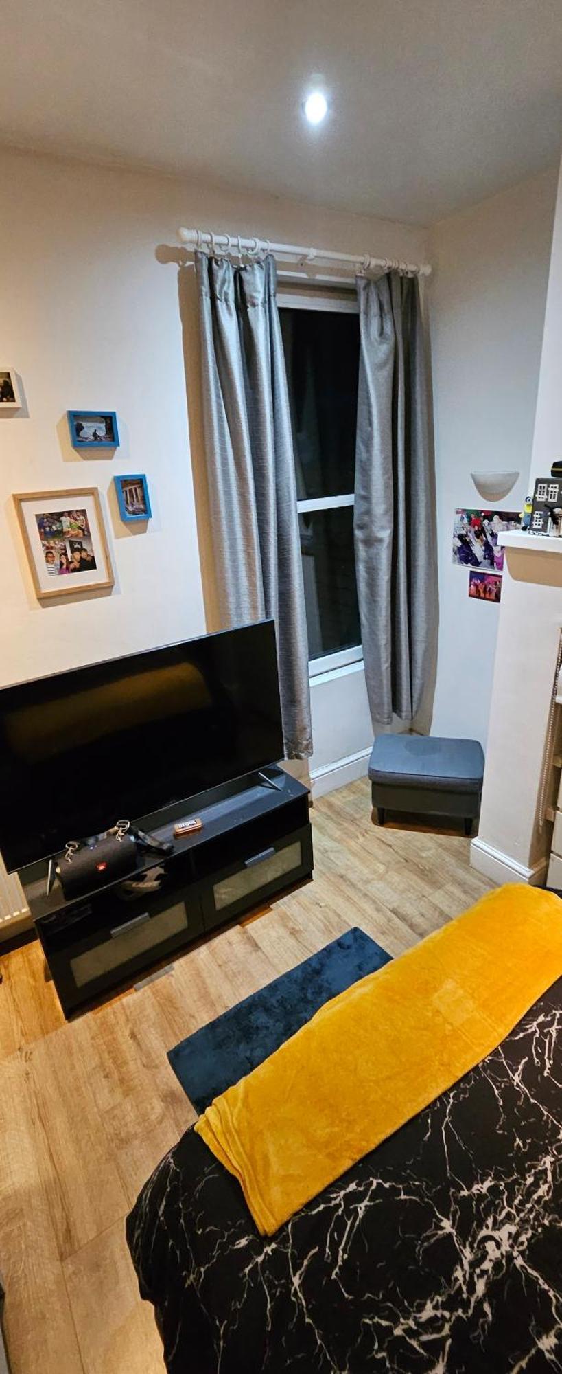 Gazde/Camere de închiriat Cozy